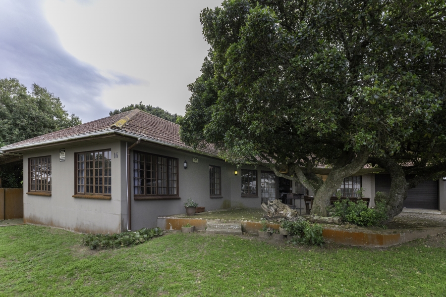 5 Bedroom Property for Sale in Forest Downs Eastern Cape